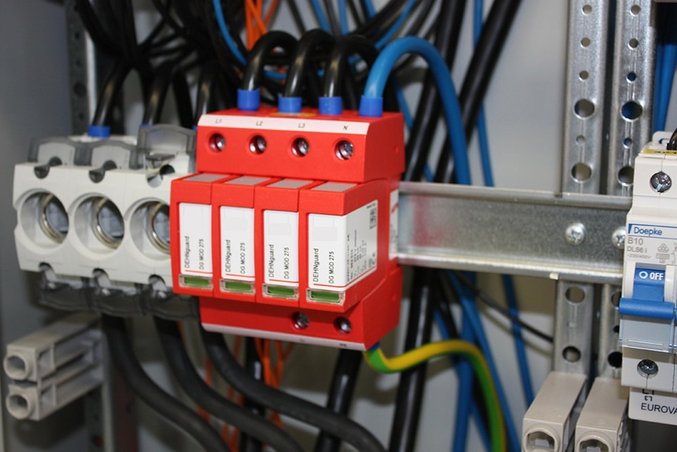 U berspannungsschutz bei Elektro Kohn in Wertheim